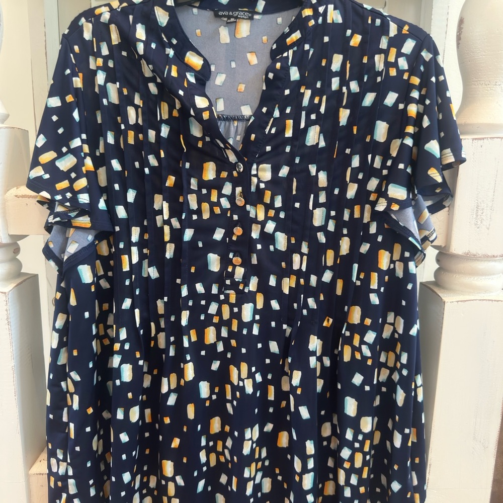 Hannah Rose Navy and Gold Patterned Blouse